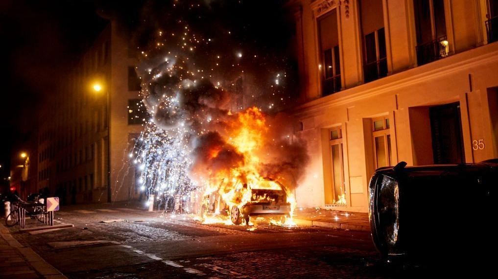 14040311093833780330138210 تیم فوتبال پاریسنژرمن , لیگ قهرمانان اروپا , تیم فوتبال اینتر , کشور فرانسه ,