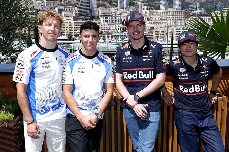 اتومبیلرانی فرمول یک ,