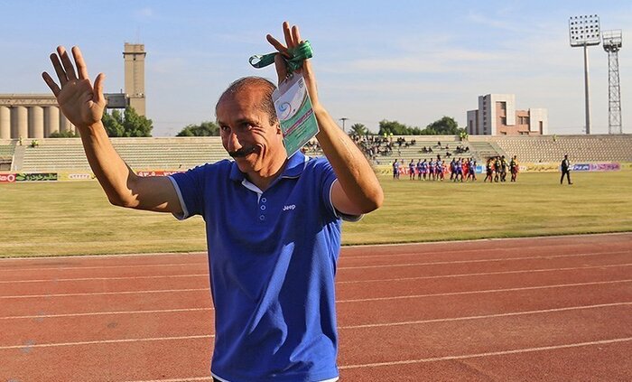 تهامی: ۲۴ سال است در خانه نشسته‌ام/ وقتی مُردم هیچ مسوولی به ختم من نیاید