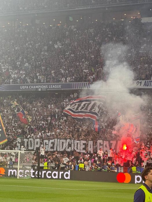 حمایت جالب هواداران پاری‌سن‌ژرمن از فلسطین در فینال لیگ قهرمانان اروپا +عکس