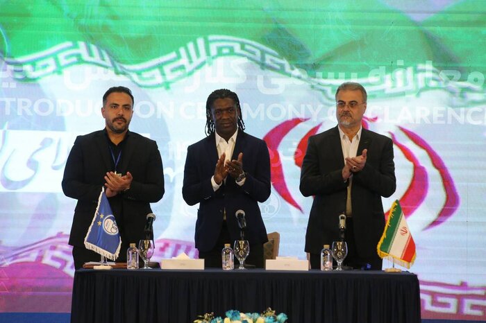 امضای قرارداد رسمی سیدورف با استقلال در روز دعوت قلعه‌نویی به گرفتن تصمیمات شجاعانه