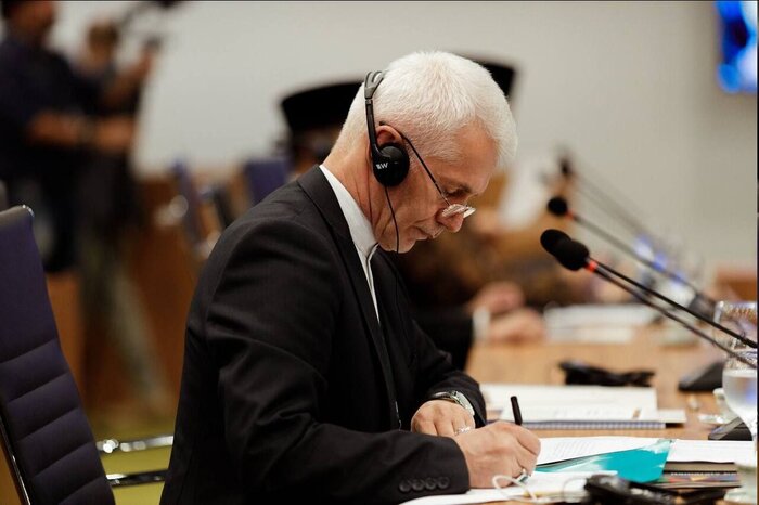 171913058 اولین شکست تیم ملی فوتبال در انتخابی جام جهانی در روز رسمی شدن حضور استقلال در آسیا