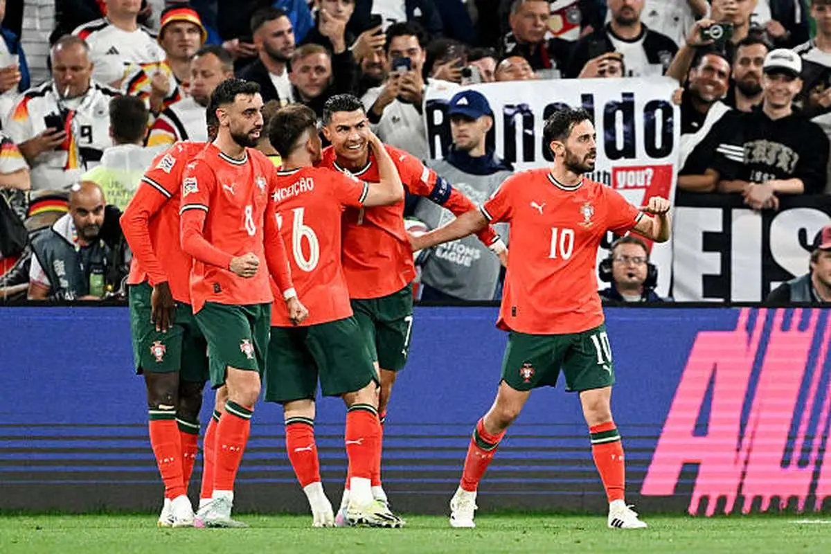 فینال نسل‌ها در مونیخ/ رونالدو و یامال، دو پادشاه و یک تاج