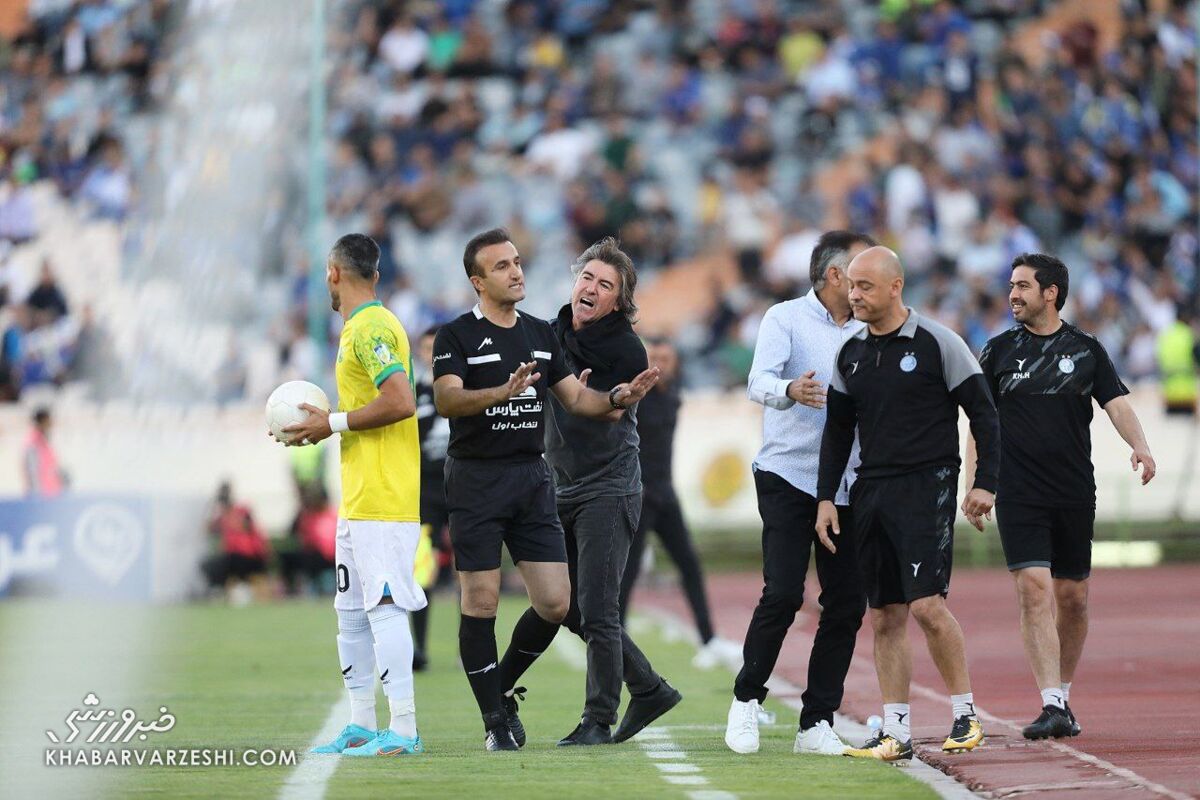 با این VAR ساپینتو صددرصد بازی‌ها را به هم می‌ریزد/ با این همه مربی خوب ایرانی چرا جیب دلال‌های مربی خارجی را پر می‌کنید؟/ VAR  ایران یک دهم VAR جهانی نیست