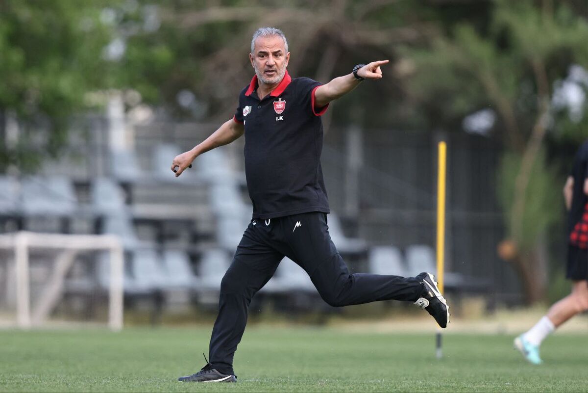 اگر ساپینتو بعد از بمباران هم بماند شرط است! / هرخارجی سرمربی پرسپولیس شود با اولین بمب می‌رود/