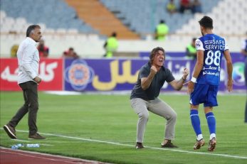 آرش رضاوند قرارداد خود را با استقلال تمدید خواهد کرد