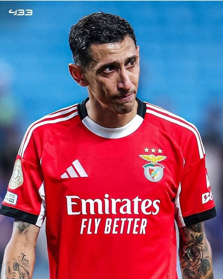 394537 اشکهای قهرمان جام جهانی بعد از آخرین بازی با تیمش! +تصاویر