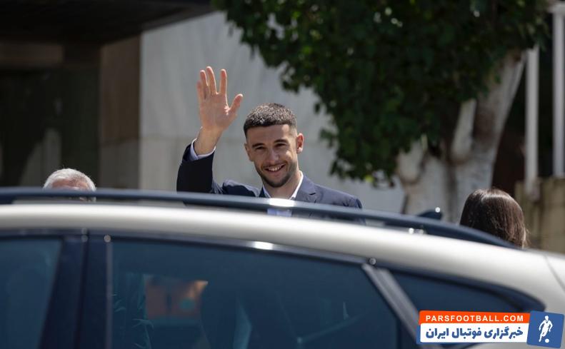 تصاویر امضای قراداد خوان گارسیا با باشگاه بارسلونا تا فصل 2031