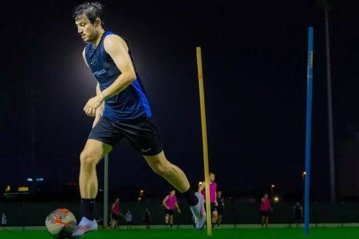 سردار از عشق‌آباد به دبی رفت؛ مچ پای آزمون جراحی می‌شود!