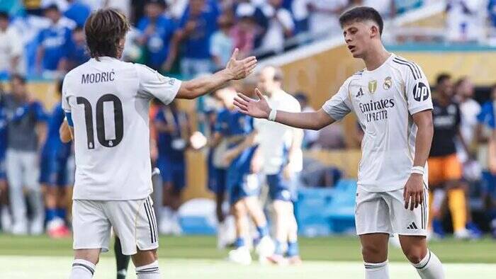 4450238 «مسی ترکیه» آماده گرفتن جای مودریچ در رئال مادرید میشود