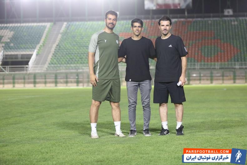 محمدحسین اسلامی ستاره استقلال مهمان تمرین ذوب آهن بود