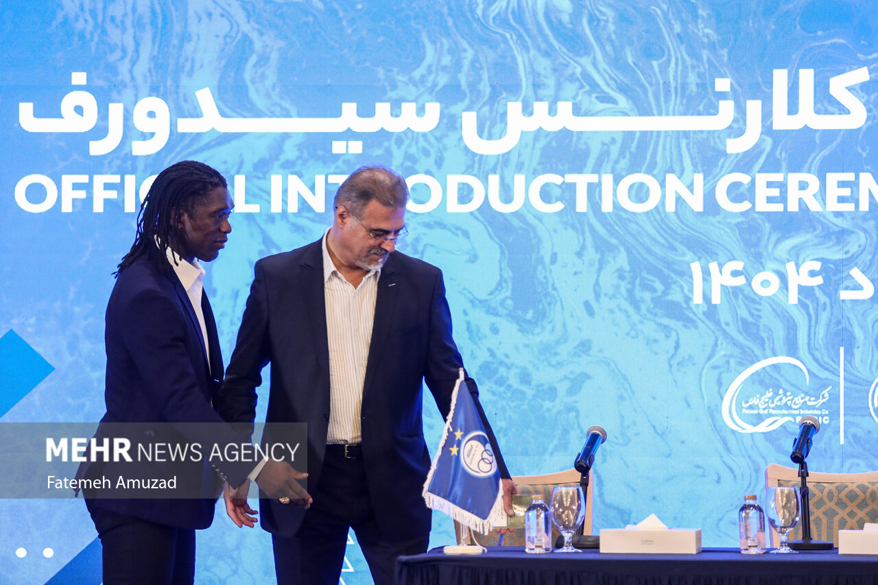 پنهان شدن استقلالی‌ها پشت یک اسم؛ با این مربیان تیم ملی آینده‌ای ندارد