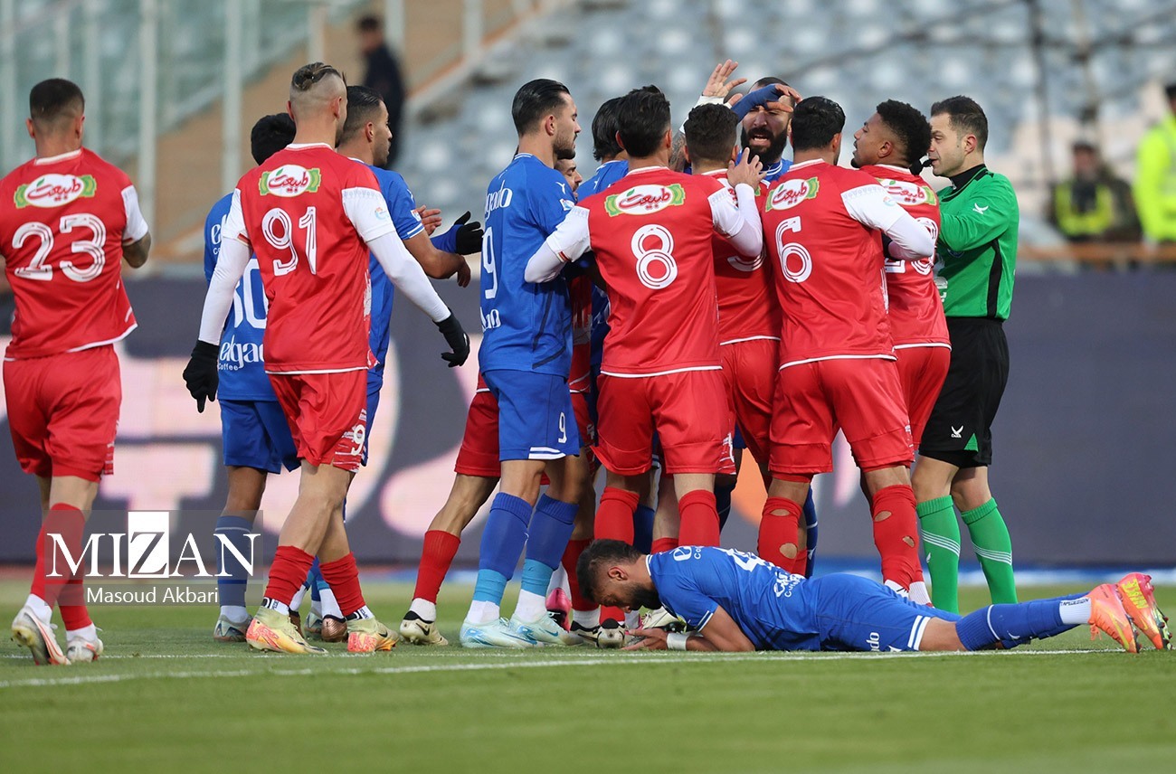 آینده نامعلوم لیگ‌برتر فوتبال/ از سکوت نقل و انتقالات سرخابی‌ها تا ابهامات درباره شروع تمرینات