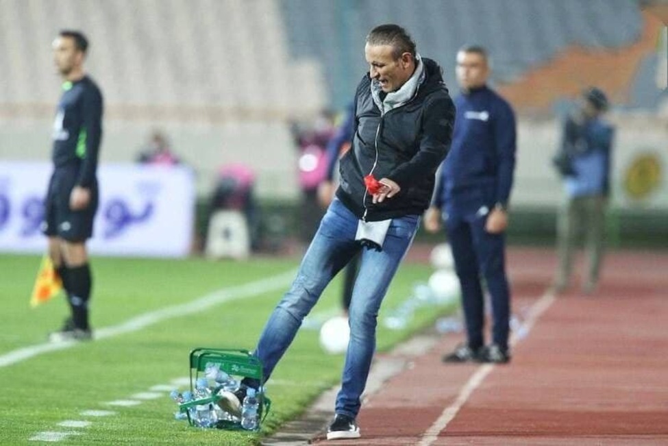 نقطه سر خط؛ بلاتکلیفی روی نیمکت پرسپولیس/ گزینه‌های احتمالی سرخ‌پوشان برای روز‌های پسا کارتال