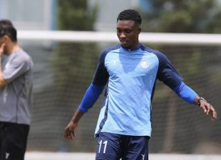 جوئل کوجو ستاره استقلال تمرینات آماده سازی خود را آغاز کرد