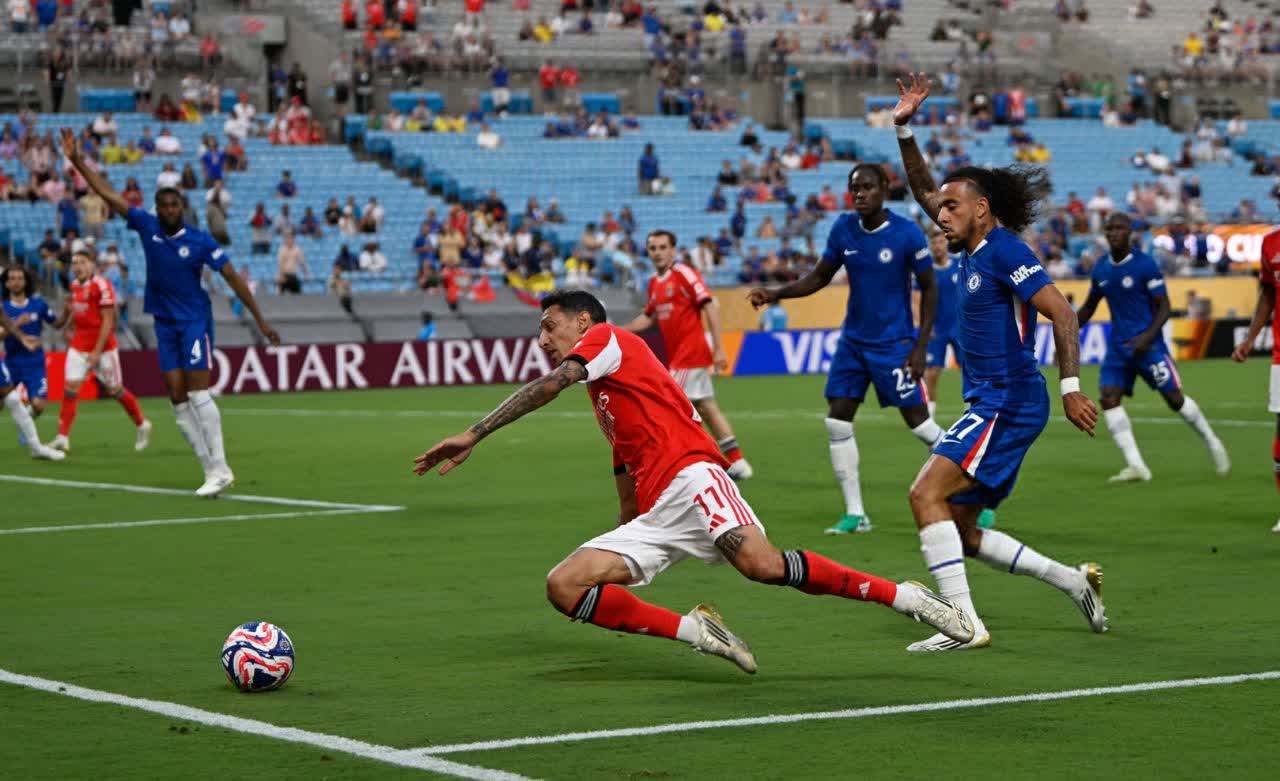 آنخل دی ماریا - مالو گوستو