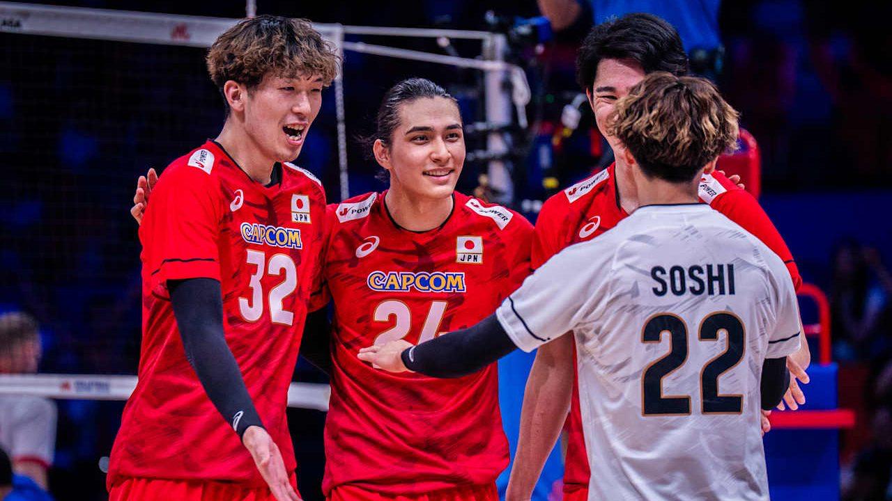 دیدار تیم ملی والیبال لهستان و تیم ملی والیبال ژاپن در لیگ ملت‌‌های والیبال ۲۰۲۵ - کیهان تاکاهاشی