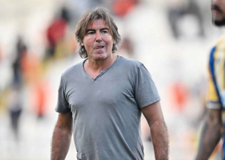 فرصت مناسب برای ساپینتو برای ارتقای جایگاهش از حیث تعداد بازی در استقلال