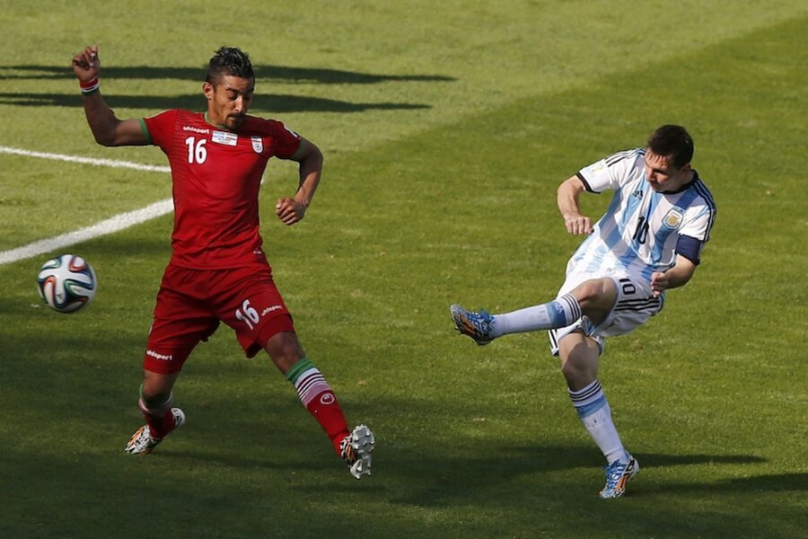 lionel_messi_goal_to_iran_wc2014 عکس از لحظه گل لیونل مسی به ایران در جام جهانی