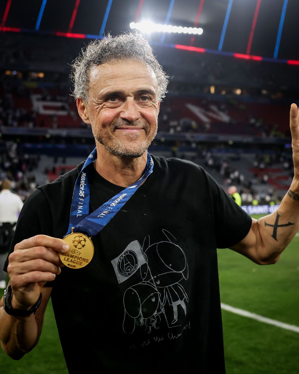 luisenrique_psg_20250601_014047_249 لوئیز انریکه پس از قهرمانی در لیگ قهرمانان اروپا با پاری سن ژرمن