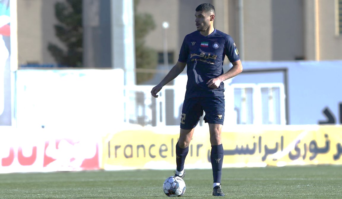 محمدمهدی زارع مدافع میانی گل گهر سیرجان و تیم ملی ایران - لیگ برتر ایران