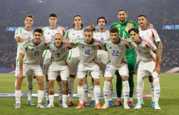 گتوزو به صورت رسمی هدایت تیم ملی فوتبال ایتالیا را بر عهده گرفت