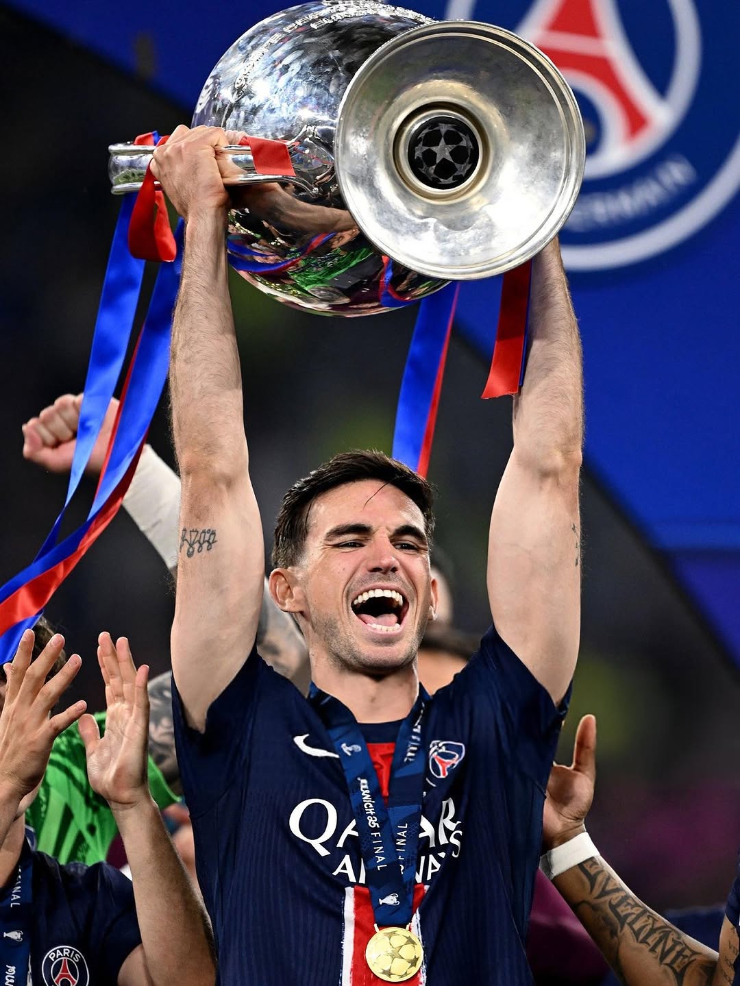 photo_2025-06-02_01-11-51 فابین رویز