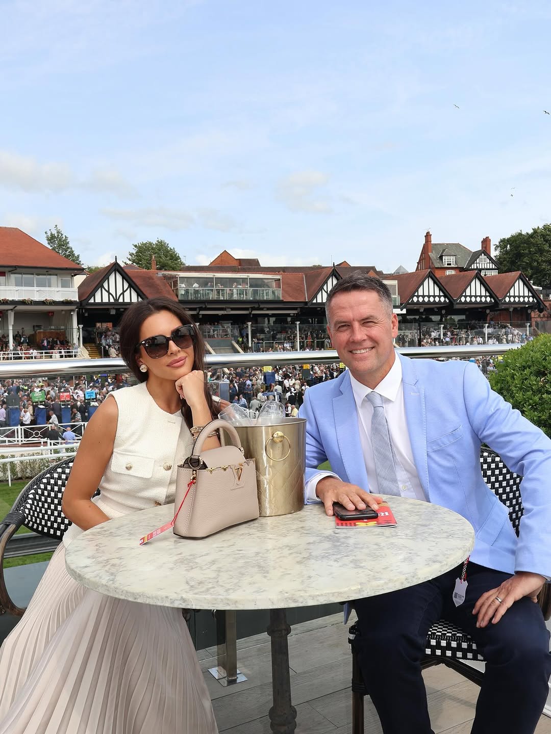 photo_2025-06-02_01-12-31 مایکل اوون