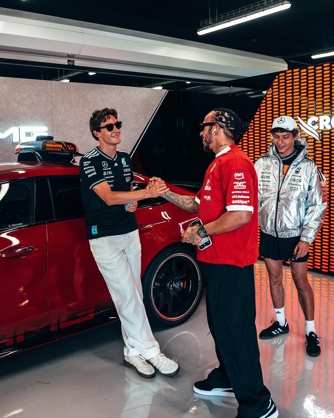 photo_2025-06-02_01-13-47 جورج راسل