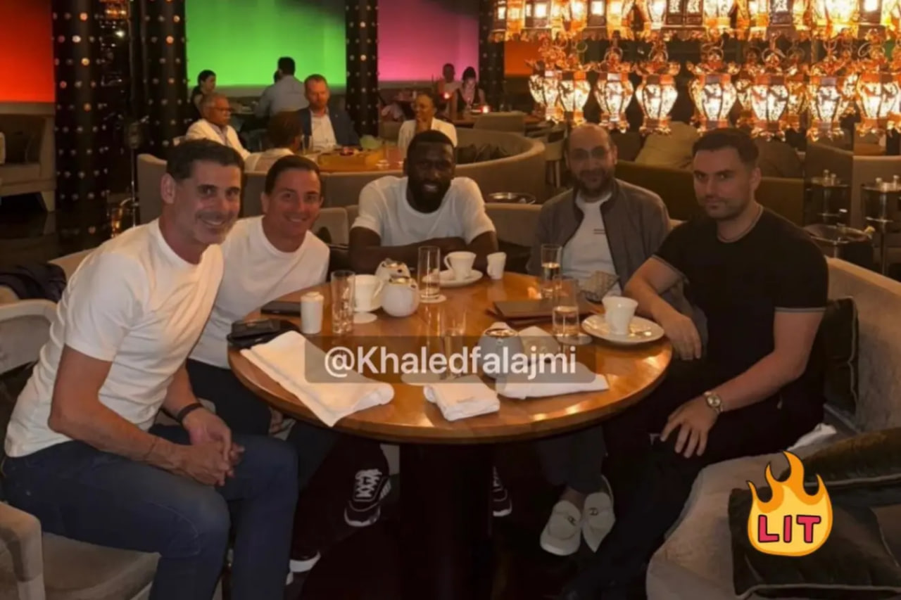 آنتونیو رودیگر و فرناندو هیرو سر میز شام