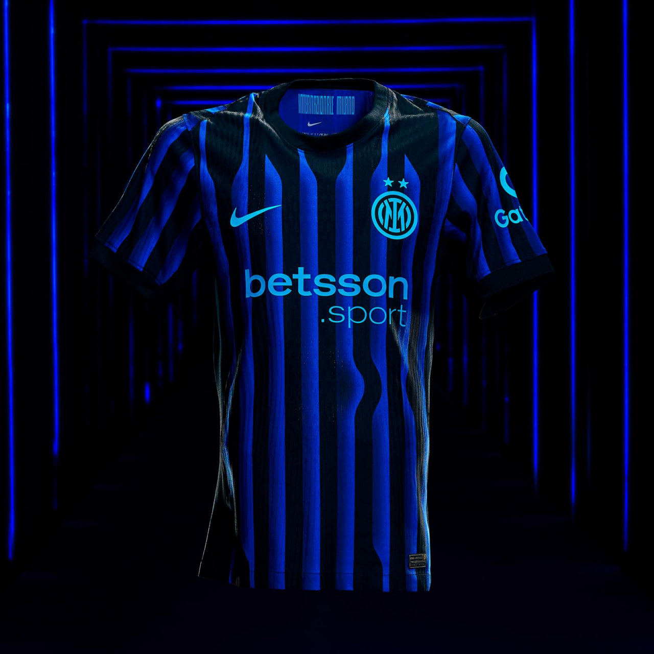 پیراهن اول اینتر در فصل 26-2025