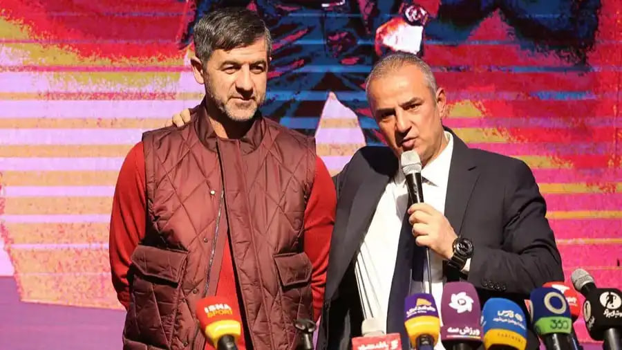 کریم باقری و اسماعیل کارتال در مراسم معارفه مربی ترکیه‌ای