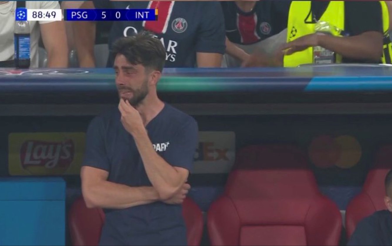 rafel-pol-tears-psg-inter گریه غم انگیز مربی پاری سن ژرمن به یاد از عشق از دست رفته اش