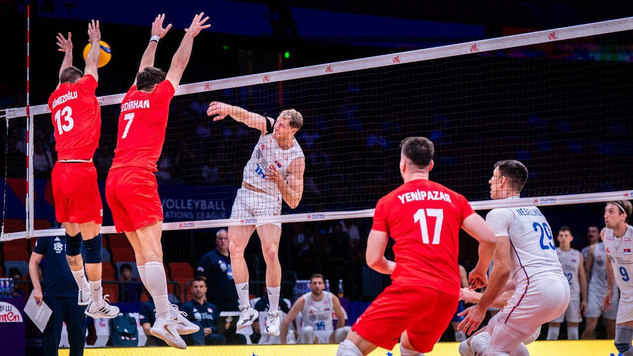 بازی صربستان و ترکیه در لیگ ملت‌های والیبال ۲۰۲۵
