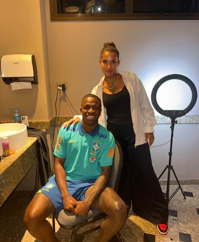 وینیسیوس جونیور و رونمایی از عجیب‌ترین مدل موی ممکن!