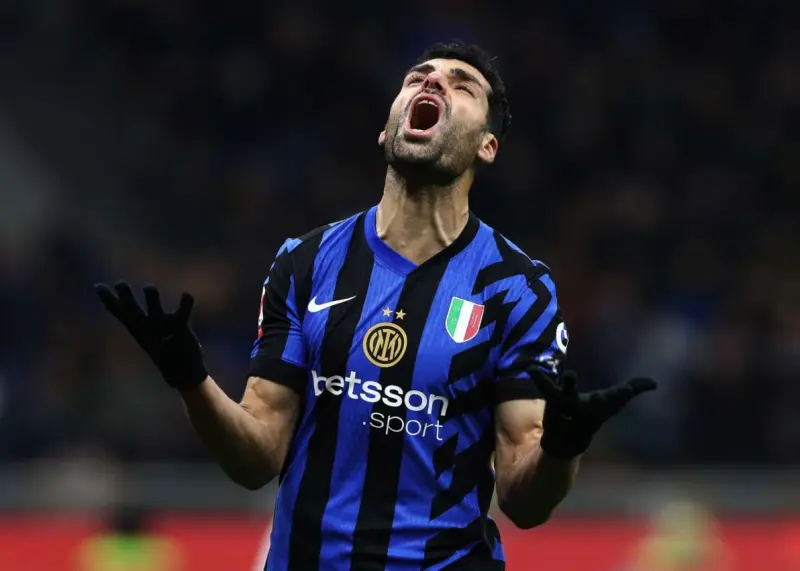 تکرار یک حسرت: از مونیخ ۹۹ تا مونیخ ۲۰۲۵، طارمی هم مثل دایی فقط تماشاگر ماند