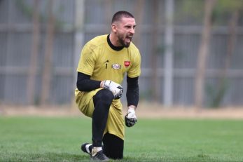 الکسیس گندوز پیراهن شماره 36 را در تمرینات پرسپولیس بر تن کرد