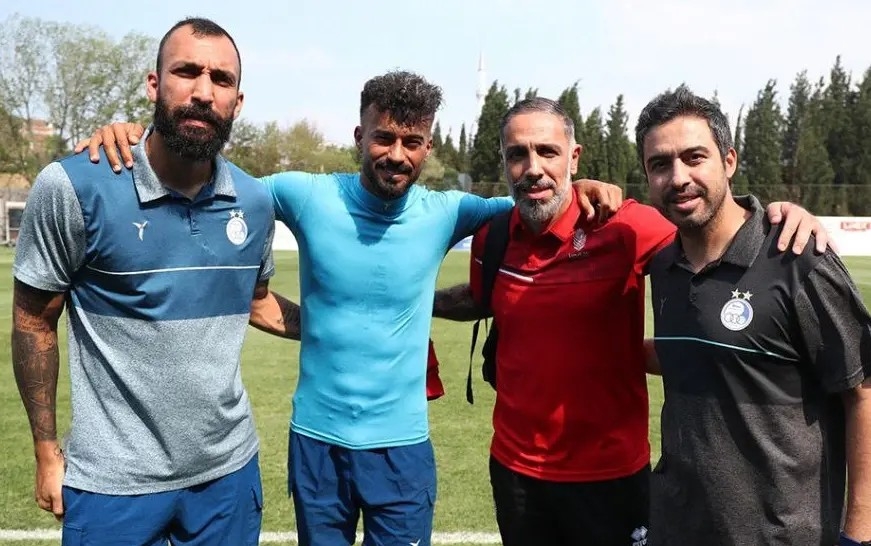 1000124768 عکس از اشکان دژاگه و بازیکنان استقلال