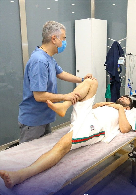 1404041812234585933401124-1 فوتبال , استقلال ,