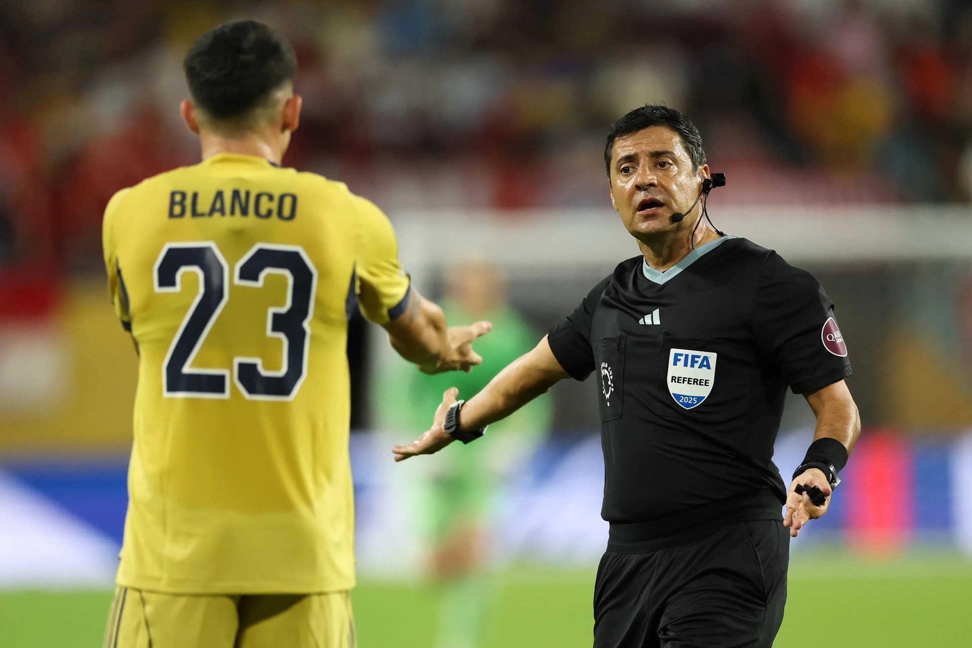 14040421145845810334201210 تیم فوتبال پاریسنژرمن , تیم فوتبال چلسی انگلیس , جام جهانی باشگاهها , علیرضا فغانی , فدراسیون بینالمللی فوتبال (فیفا) ,