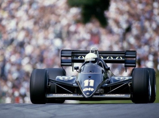 14040502084719736335020210 اتومبیلرانی فرمول یک ,