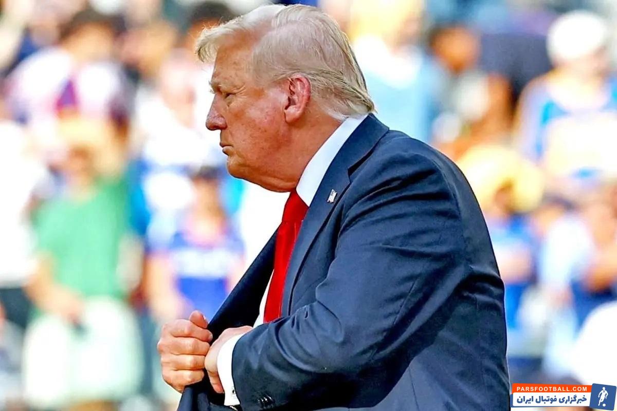 کلیپ حرکت عجیب دونالد ترامپ ؛ آخرین مدال را برداشت و در جیبش گذاشت