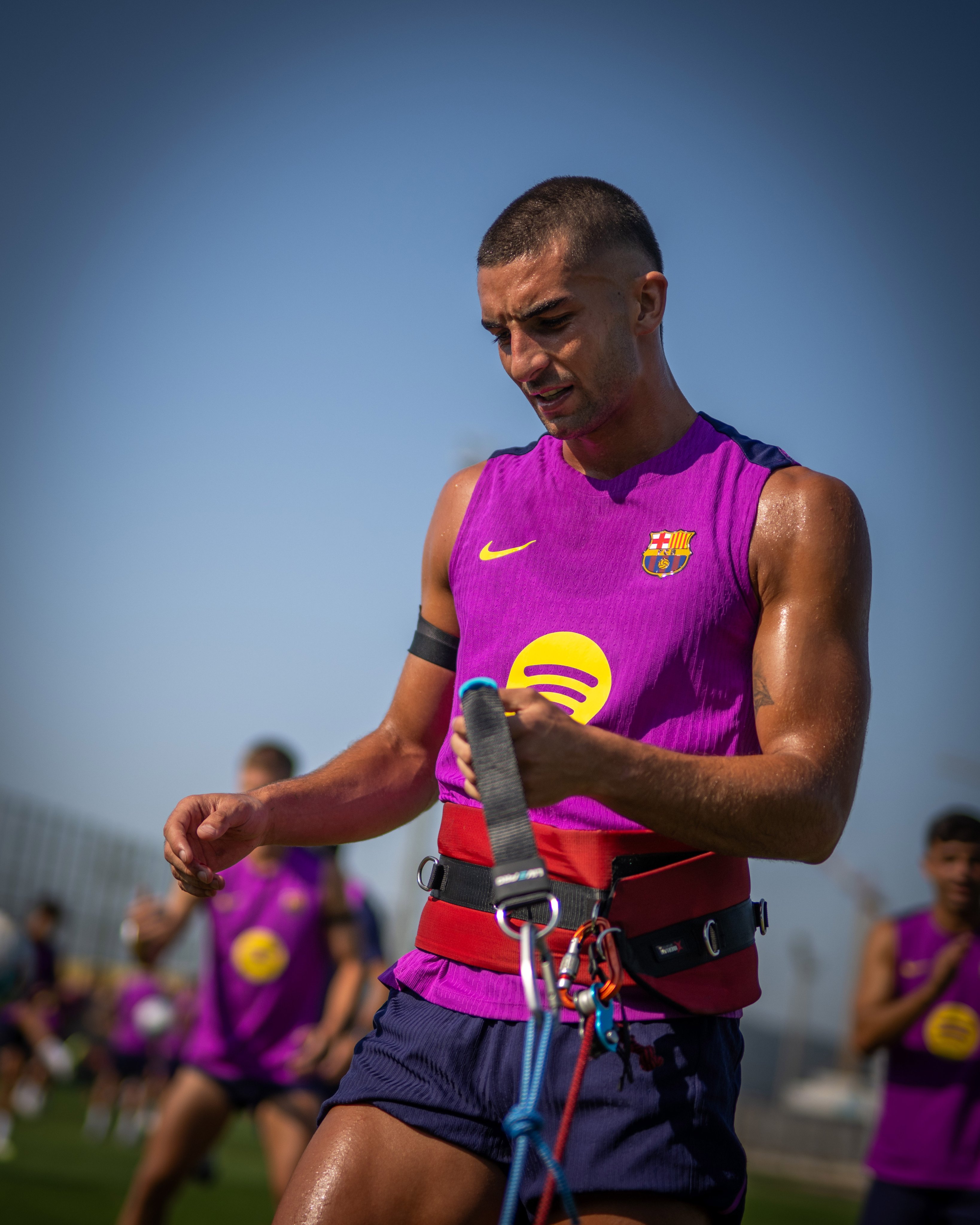 20250718_202935 فران تورس کچل کرد