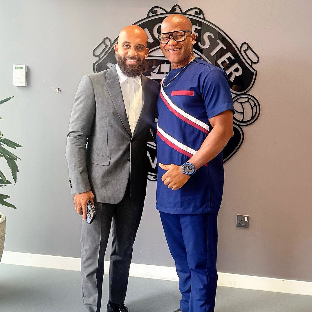 از خرید منچستریونایتد زودتر از اعلام رسمی رونمایی شد