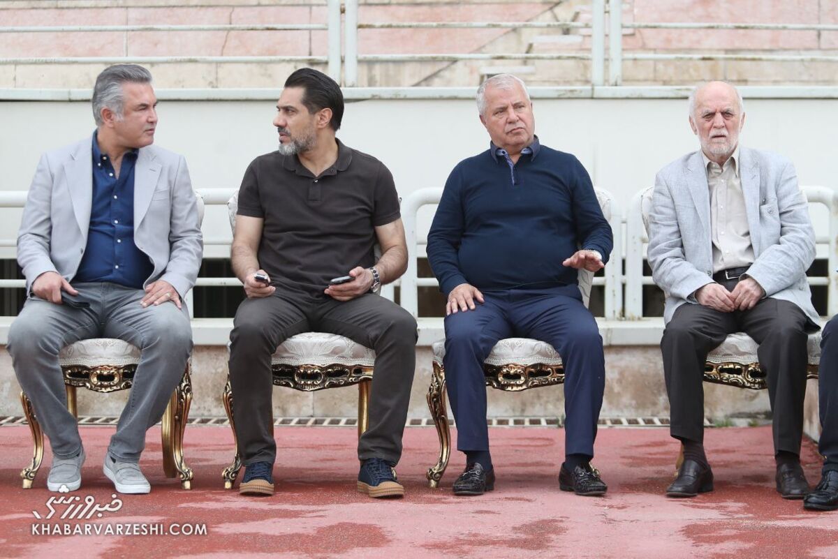 حواس وحید هاشیمان به ۴۰ میلیون طرفدار پرسپولیس باشد/ دلخوری استیلی از باشگاه کاملاً به جا بود