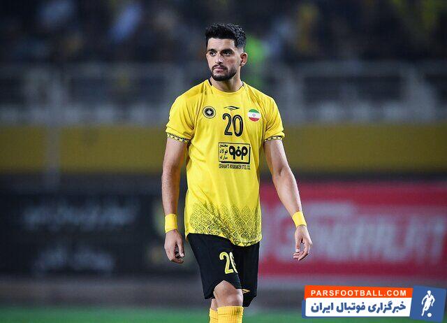 حسین گودرزی ستاره سپاهان در آستانه انتقال به استقلال