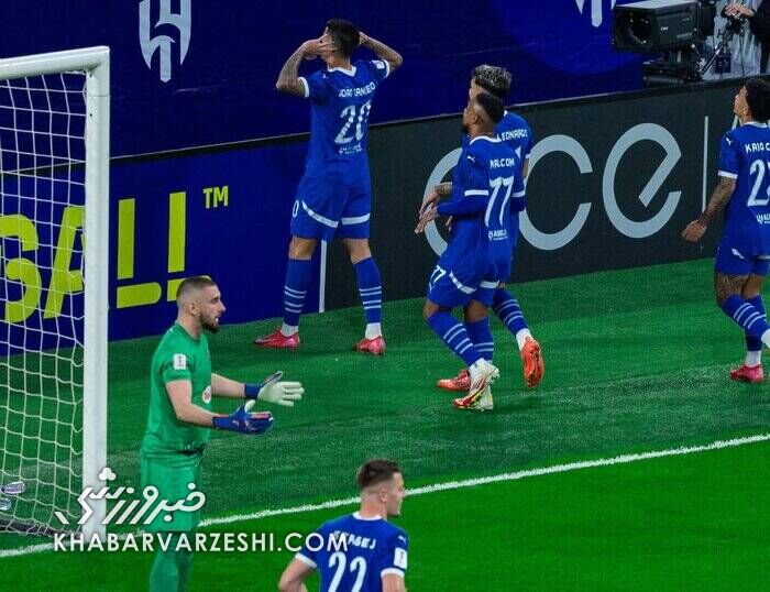 برد الهلال مقابل منچسترسیتی قلبم را به درد آورد/ حالا باید هم حسرت بخوریم هم تاسف/ پول فوتبال ما را خرج جیب دلال‌ها کردند؛ این هم وضعیت استقلال است!