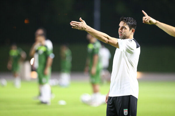 وحید هاشمیان: به بایرن مونیخ و تیم ملی هم فکر می‌کنم؛ کپی اشتباه است!