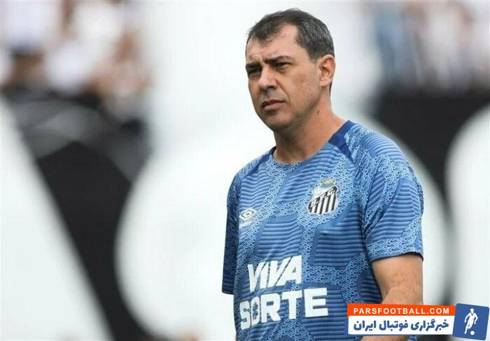 فابیو کاریله گزینه استقلال سرمربی باشگاه ویتوریای برزیل شد