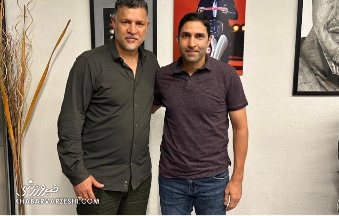 394911-3 چه عالی که یک پرسپولیسی سرمربی پرسپولیس شد/ تمام قد از وحید هاشمیان حمایت میکنیم/ این تیم همه چیز دارد و قهرمان میشود